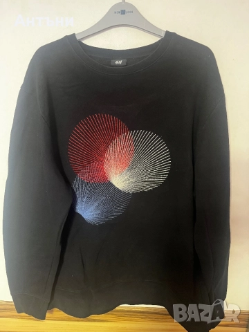 Блуза с дълъг ръкав в черно с кръгчета