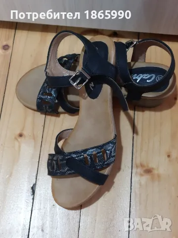 Сандали на плътен ток., снимка 2 - Дамски обувки на ток - 50411299