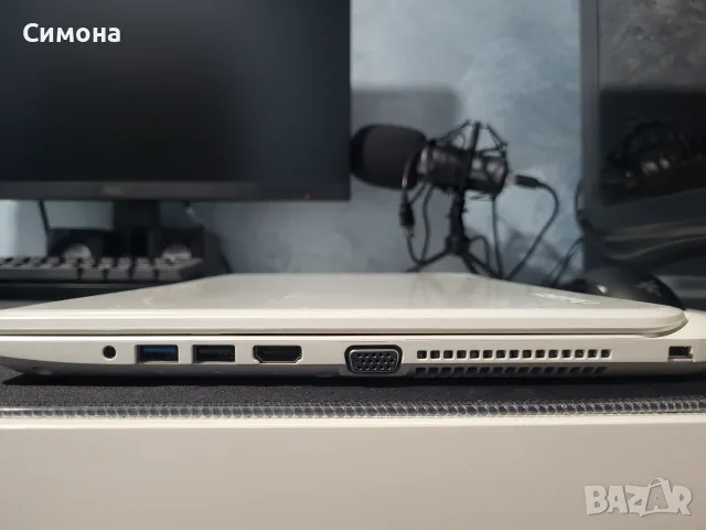Лаптоп Toshiba., снимка 3 - Лаптопи за дома - 56370192