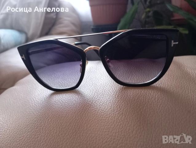 Оригинални автентични слънчеви очила Том Форд , снимка 2 - Слънчеви и диоптрични очила - 51643303