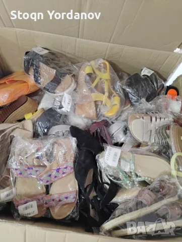 Дамски обувки на едро, снимка 1