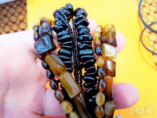 Голяма  кралска величествена огърлица с голям кръст с черен емайл и много камъни от черен ахат и  ка, снимка 4 - Колиета, медальони, синджири - 38758995