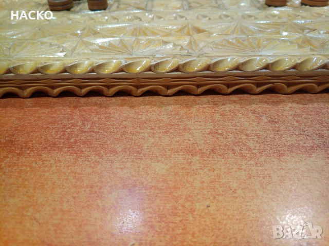 Уникално Ръчно Изработена Табла и Шах с Финни Дърворезби и Рисунки на Ориенталски Мотиви, снимка 9 - Други спортове - 53738259