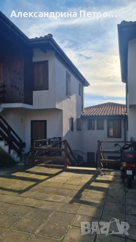 Голямо студио в елитен комплекс във вилна зона на с. Кошарица, Несебър, снимка 3 - Апартаменти - 52346372