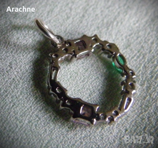 Сребърен медальон с турмалини и cz, снимка 4 - Колиета, медальони, синджири - 44213169