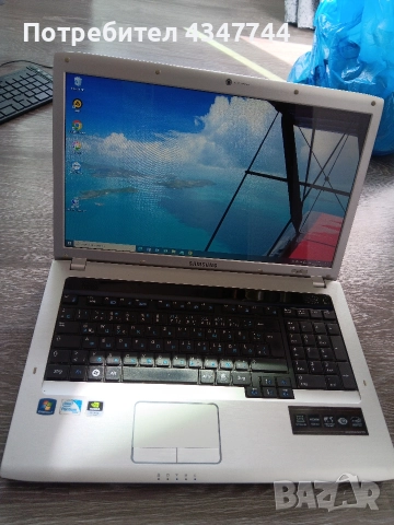 Лаптоп Самсунг СЕ 31 