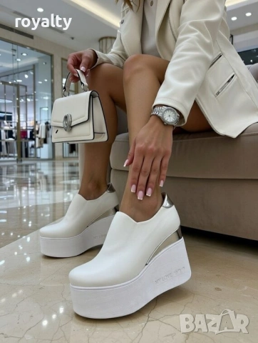 Обувки на платформа - бяла кожа и лак