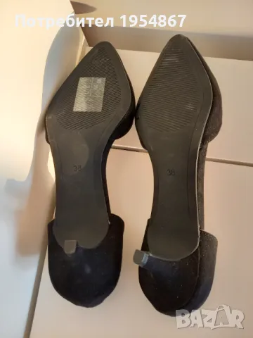 Чисто нови H&M велурени обувки ток 5 см, снимка 4 - Дамски обувки на ток - 48370082