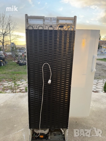 Фризер Либхер No Frost 185 см Като Нов, снимка 10 - Фризери - 52391278