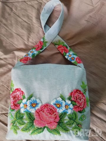 Дамска чанта с мъниста , снимка 13 - Чанти - 35760410