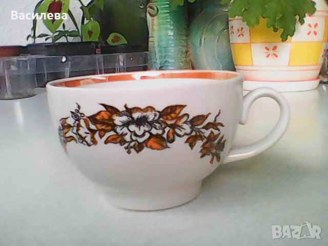 Порцеланов сервиз за чай- 6 бр., снимка 2 - Сервизи - 40195298