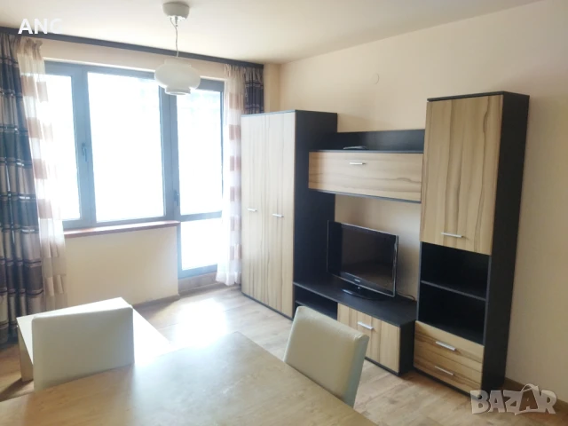 Продава двустаен апартамент в топ центъра на гр.Смолян