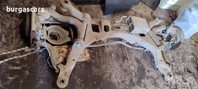 Заден мост Volvo S80 2.4-140к.с. - 150лв, снимка 2 - Части - 44492125