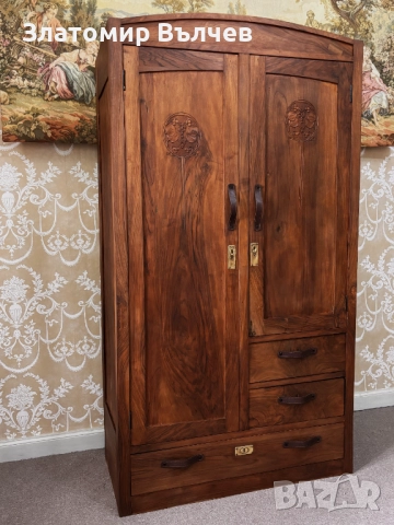 Реновиран гардероб от масивно дърво , снимка 4 - Гардероби - 52087899