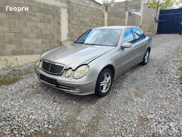 Мерцедес E 270 CDI 177 коня W211 На Части седам