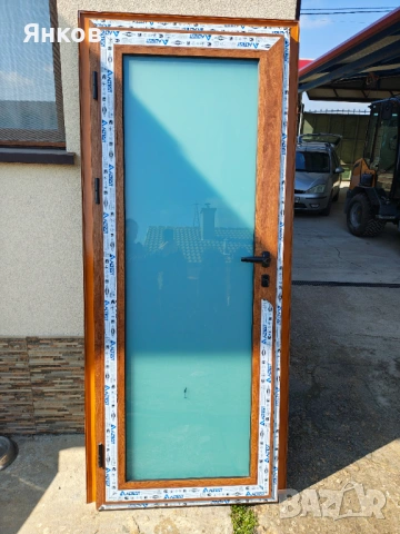 Алуминиева врата за баня , снимка 3 - Дограми - 53851053
