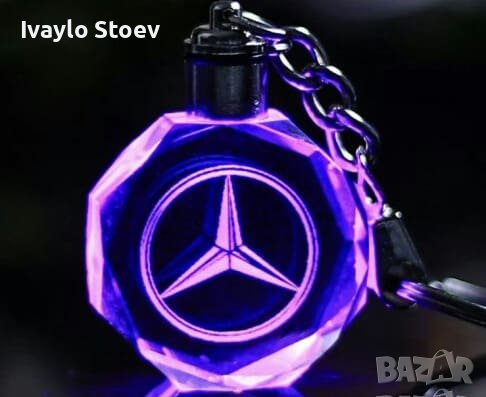 Светещи Led ключодържатели за автомобил с лого, снимка 2 - Аксесоари и консумативи - 40471490