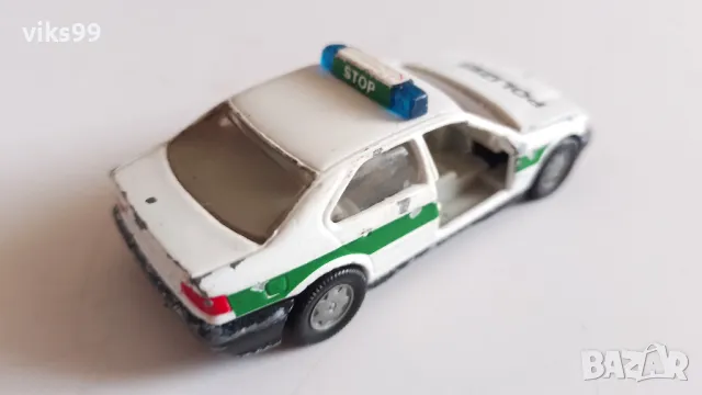 BMW 320i Polizei Siku No.1028, снимка 5 - Колекции - 49165926