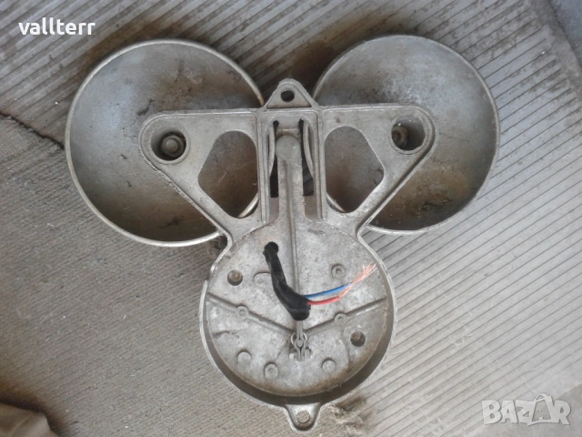 стари звънец корпус часовник кафе машина телефони,плейстейшън.клещи пломби,адаптори 4.5/6/12  волта, снимка 2 - Друга електроника - 51859586