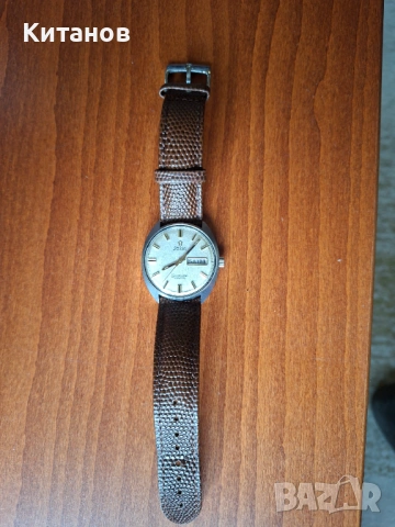 Автоматичен часовник Omega, снимка 3 - Луксозни - 53491260