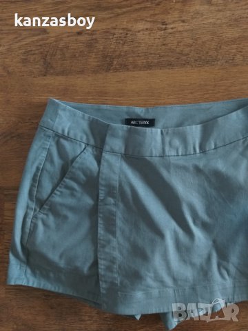 Arcteryx Skort Norway - страхотни дамски панталони КАТО НОВИ, снимка 2 - Къси панталони и бермуди - 41612586