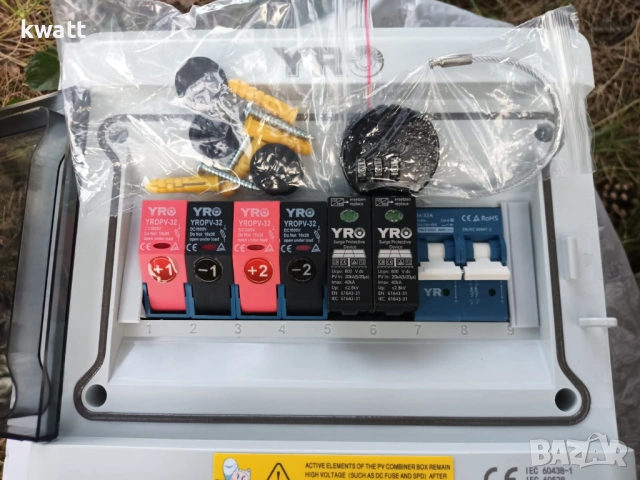 Табло за слънчеви панели 2 входа 1 изход 600V 32А