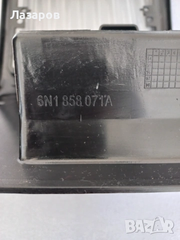 Продавам централна конзола за VW Polo 6n1 , снимка 3 - Части - 53809581