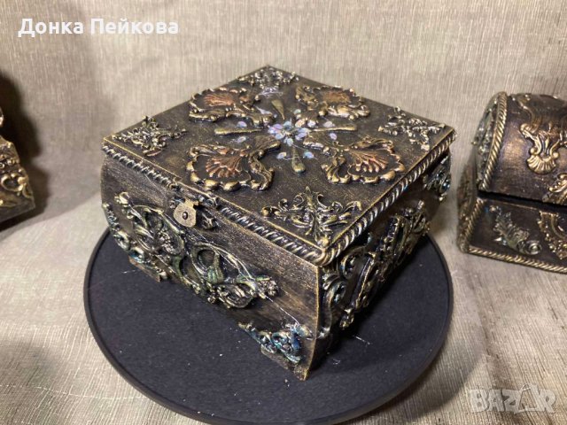 Бижутиера ръчна изработка , снимка 2 - Декорация за дома - 40229425