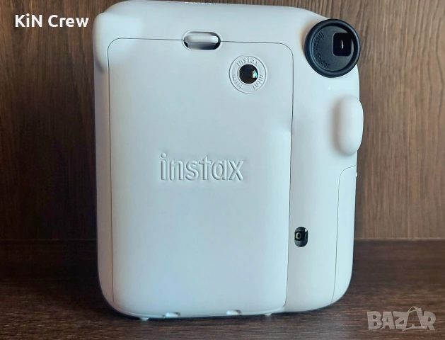 Fujifilm Instax Mini 12 camera (Clay white) + plastic shell, EVA case, снимка 10 - Фотоапарати - 53858348