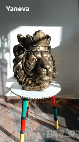 „Лъв с корона“, впечатляваща скулптура, символ на сила, увереност и успех. , снимка 5 - Статуетки - 53683257