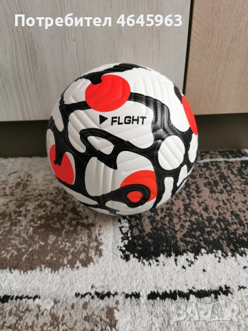 Футболна топка за тренировки и мачове. Чисто нова. Размер 5 , снимка 3 - Футбол - 53220742