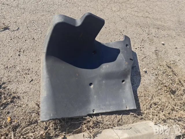 Капак пластмаса за кабина на Камацу телескопичен товарач , снимка 4 - Индустриална техника - 49080904