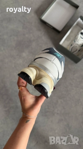 New Balance Оригинални Дамски Маратонки С Кутия , снимка 2 - Маратонки - 52803929