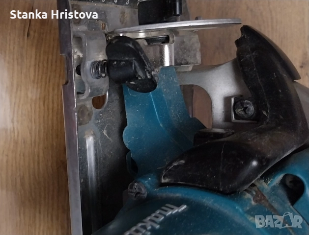 Акумулаторен ръчен циркуляр Makita BSS501 18V за части. , снимка 5 - Други инструменти - 52088202