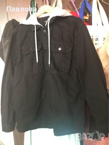 Ново дънково яке с качулка., снимка 2 - Якета - 42156197