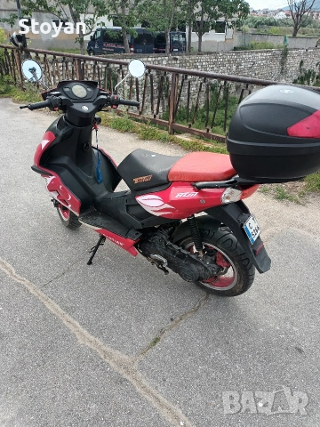 скутер Baotian 80куб, снимка 3 - Мотоциклети и мототехника - 52606836