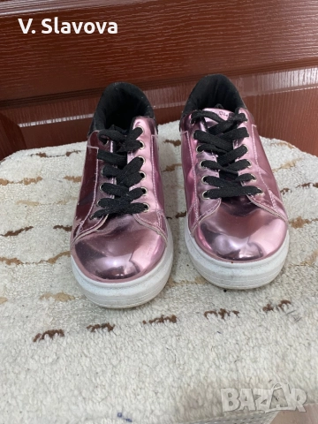 Различни модели маратонки и боти, снимка 3 - Дамски боти - 52774221