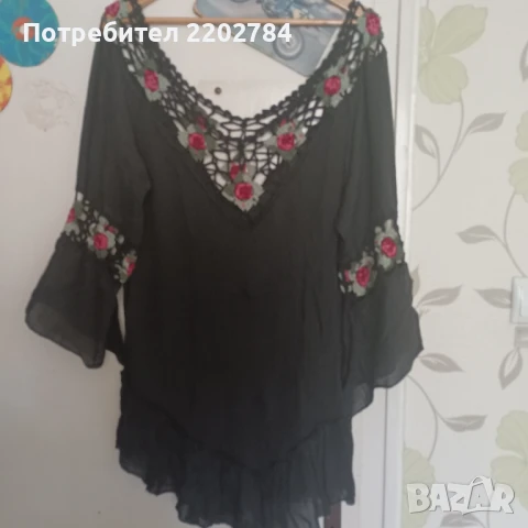 Дамски дрехи на една кука,туника,блуза, снимка 1