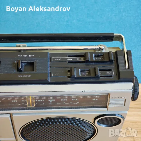 Радиокасетофон Sanyo M2429FZ (1982 г.), снимка 5 - Радиокасетофони, транзистори - 55875673