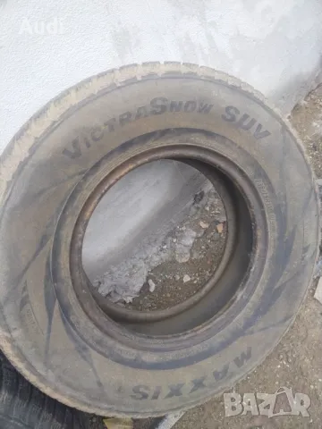 Продавам гуми за джип. Имам налични 6 броя Гумите са ешки по 2 броя/комплект 237/75R15, снимка 5 - Гуми и джанти - 49874245