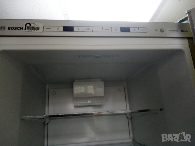 Иноксов комбиниран хладилник с фризер Бош Bosch A+++ 2 години гаранция!, снимка 8 - Хладилници - 44833940
