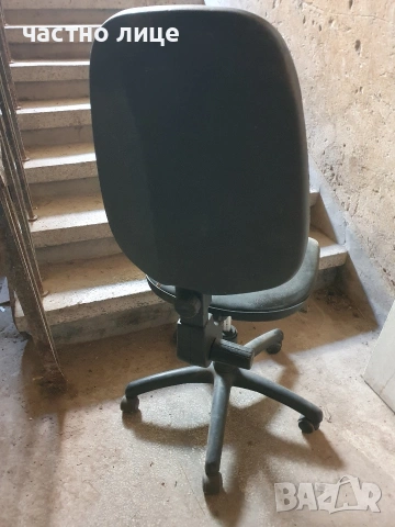 Два офис стола с амортисьори , снимка 2 - Столове - 53856350