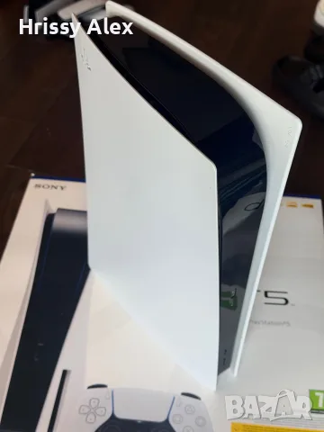 PS5 + 2 контролера + VR2 Headset, снимка 3 - PlayStation конзоли - 55753142