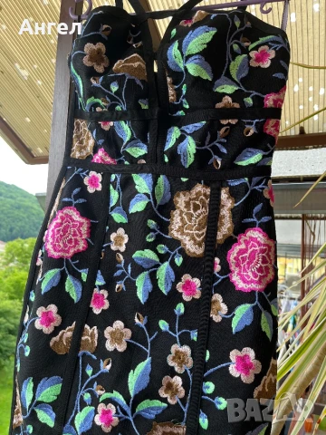 Стилна бандажна рокля, снимка 2 - Рокли - 49434106