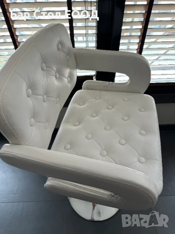 БЯЛ БАР СТОЛ VERSAY с фабрични дефекти и 24м Гаранция, снимка 8 - Столове - 50871702