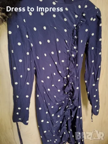 Дамска рокля на точки, М