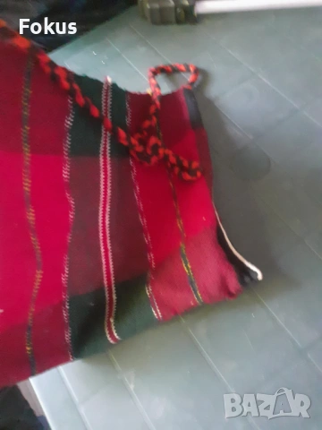 Вълнена торба за народна носия, снимка 3 - Антикварни и старинни предмети - 53371654