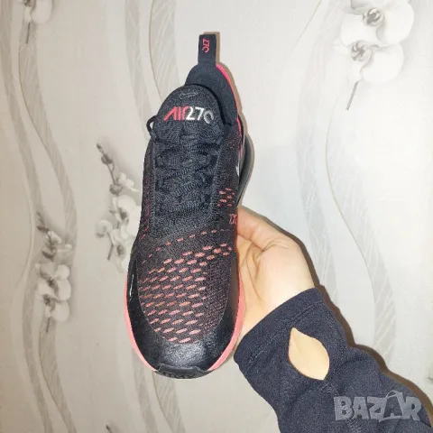 оригинални маратонки Nike Air Max 270  номер 42-42,5, снимка 12 - Маратонки - 47473369