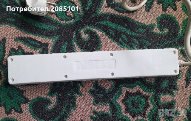 Разклонител с 8 гнезда, снимка 2 - Друга електроника - 44572381