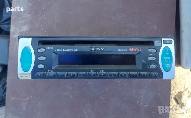 CD Sony CDX-L400X (26), снимка 6 - Други - 38341082
